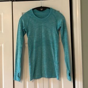 Lululemon swiftly tech. Size 4
